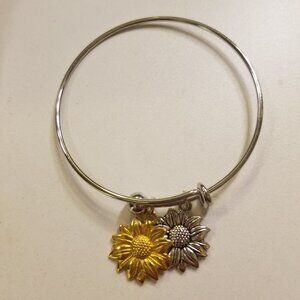 Gold Sunflower/Silver Sunflower Stretch O-Ring Silver Charm Bracelet